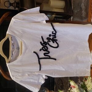 Nwt KARL LAGERFELD medium white tshirt